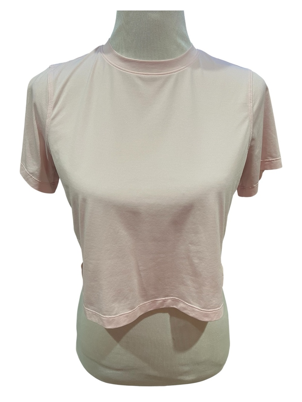 Lululemon Ultralight Hip-Length T-Shirt Strawberry milkshake